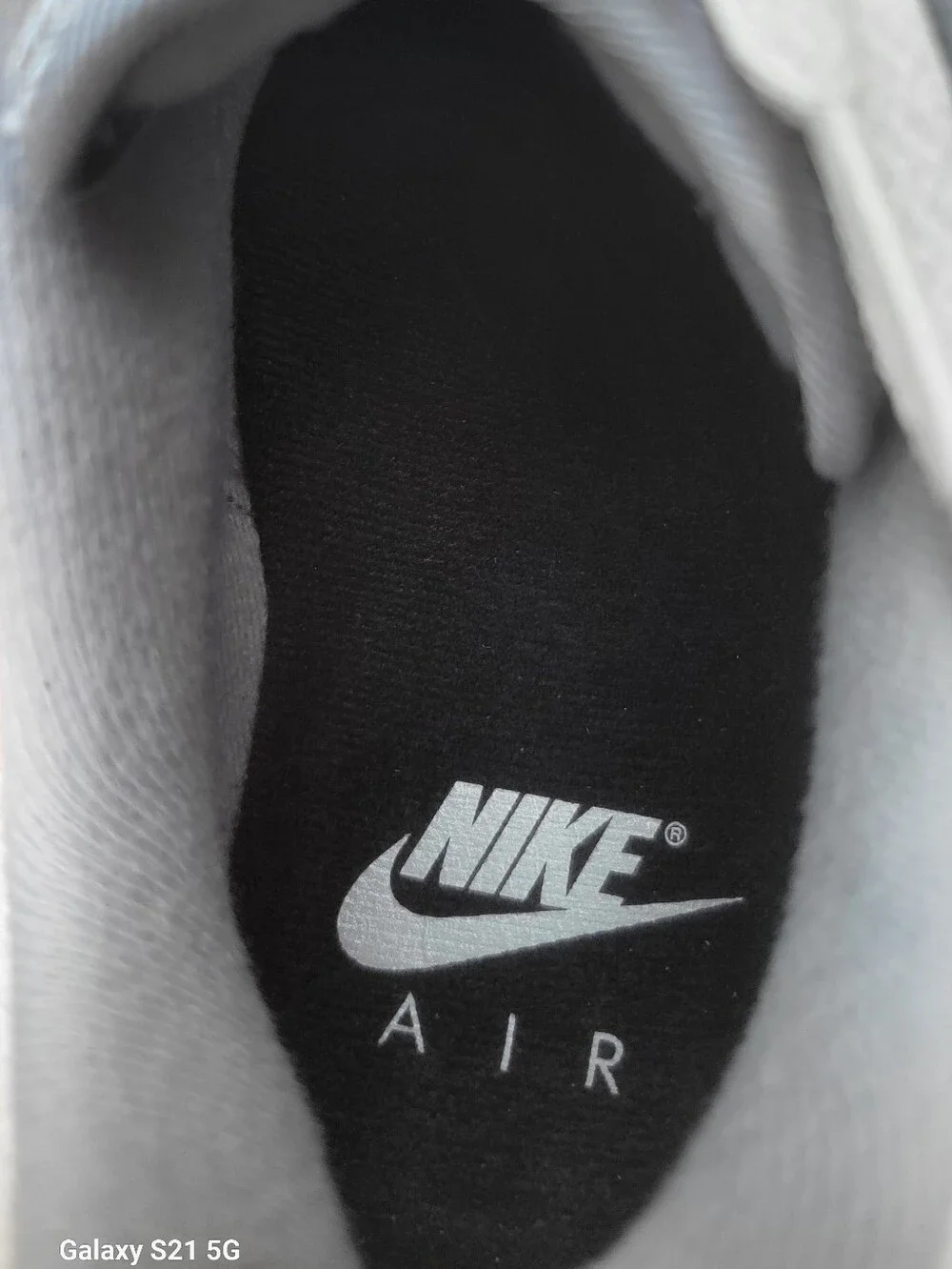 Nike Air Max 1 'Platinum Dark Obsidian'